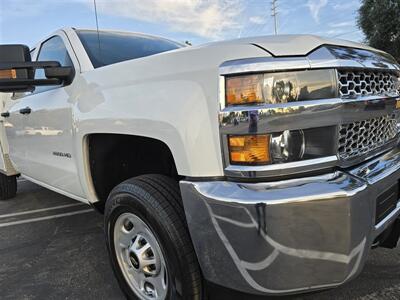 2019 Chevrolet Silverado 2500HD utility 6.0L GAS, 8FT ROYAL BED.   - Photo 33 - Santa Ana, CA 92703
