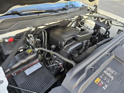 2019 Chevrolet Silverado 2500HD utility 6.0L GAS, 8FT ROYAL BED.   - Photo 12 - Santa Ana, CA 92703