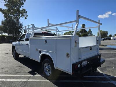 2019 Chevrolet Silverado 2500HD utility 6.0L GAS, 8FT ROYAL BED.   - Photo 30 - Santa Ana, CA 92703