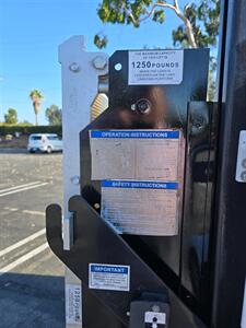 2021 Ford F-250 Super Duty XL UTILITY 6.2L FLEX FUEL,4X4,PWER LIFT GATE! - Photo 17 - Santa Ana, CA 92703