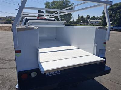 2016 Chevrolet Silverado 2500HD Work Truck UTILITY BED, 6.0L flex Fuel.   - Photo 17 - Santa Ana, CA 92703