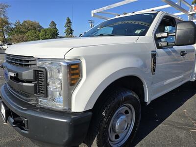 2019 Ford F-350 Super Duty XL  Utility 6.2L Flex fuel, 8ft Royal bed, - Photo 28 - Santa Ana, CA 92703