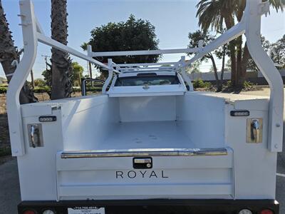 2019 Ford F-350 Super Duty XL  Utility 6.2L Flex fuel, 8ft Royal bed, - Photo 10 - Santa Ana, CA 92703