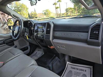 2019 Ford F-350 Super Duty XL  Utility 6.2L Flex fuel, 8ft Royal bed, - Photo 16 - Santa Ana, CA 92703
