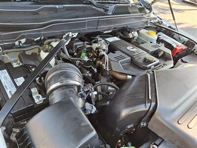 2024 RAM 3500 Big Horn UTILITY 6.7L CUMMINS,ONLY 45K MILES! - Photo 12 - Santa Ana, CA 92703