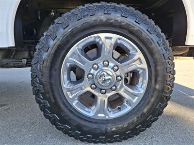 2024 RAM 3500 Big Horn UTILITY 6.7L CUMMINS,ONLY 45K MILES! - Photo 15 - Santa Ana, CA 92703