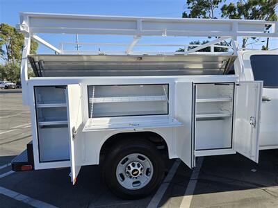 2017 Chevrolet Comm 2500 UTILITY 6.0L GAS,LADDER RACK!   - Photo 2 - Santa Ana, CA 92703