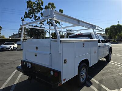 2017 Chevrolet Comm 2500 UTILITY 6.0L GAS,LADDER RACK!   - Photo 5 - Santa Ana, CA 92703