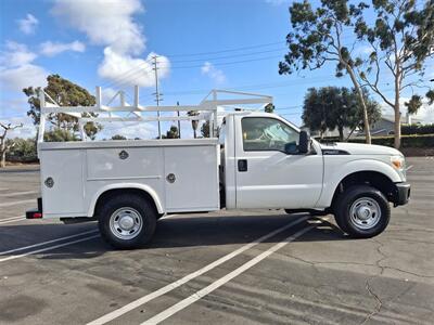 2015 Ford F-250 Super Duty utility   - Photo 2 - Santa Ana, CA 92703