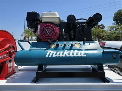 2018 Chevrolet 2500 Utility Mechanic's TRK,6.0L GAS.  Air compressor, A/C Inverter! - Photo 4 - Santa Ana, CA 92703