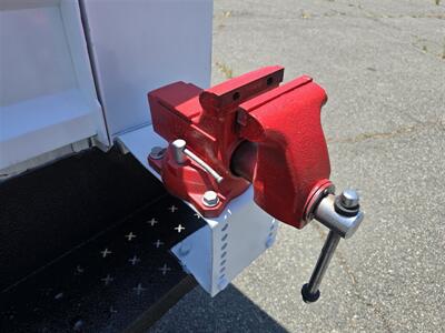2018 Chevrolet 2500 Utility Mechanic's TRK,6.0L GAS.  Air compressor, A/C Inverter! - Photo 29 - Santa Ana, CA 92703