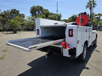 2018 Chevrolet 2500 Utility Mechanic's TRK,6.0L GAS.  Air compressor, A/C Inverter! - Photo 5 - Santa Ana, CA 92703