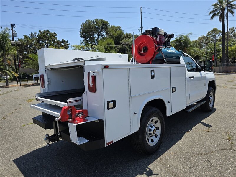 2018 Chevrolet 2500 Utility Mechanic's TRK,6.0L Flex fuel,  Air compressor, A/C Inverter!