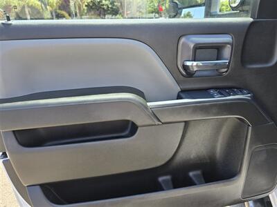 2018 Chevrolet 2500 Utility Mechanic's TRK,6.0L GAS.  Air compressor, A/C Inverter! - Photo 16 - Santa Ana, CA 92703