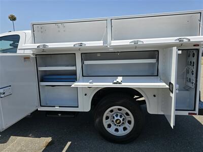 2018 Chevrolet 2500 Utility Mechanic's TRK,6.0L GAS.  Air compressor, A/C Inverter! - Photo 3 - Santa Ana, CA 92703