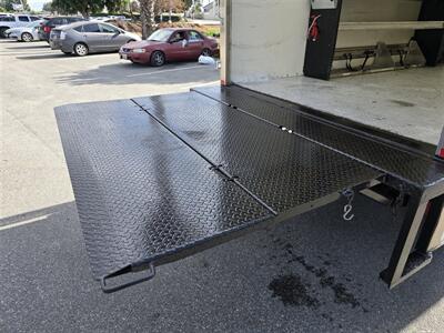 2021 Isuzu NPR HD 12Ft Box 6.6L Gas,ONLY 51K MILES!   - Photo 14 - Santa Ana, CA 92703