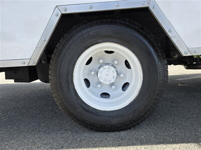 2021 Isuzu NPR HD 12Ft Box 6.6L Gas,ONLY 51K MILES!   - Photo 10 - Santa Ana, CA 92703