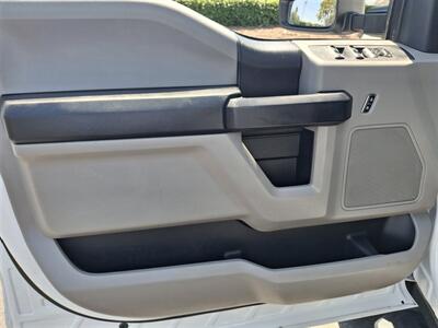 2018 Ford F550 STAKE BED   - Photo 9 - Santa Ana, CA 92703