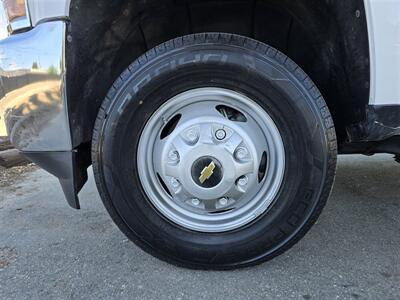 2019 Chevrolet Silverado 3500HD Utility 6.0L Gas,ONLY 81K MILES!   - Photo 16 - Santa Ana, CA 92703