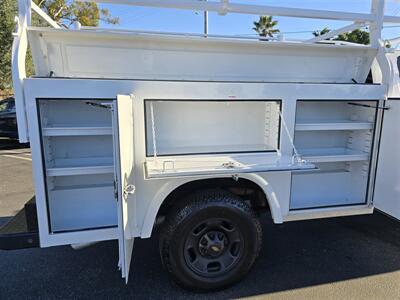 2019 Chevrolet 2500HD UTILITY 6.0L GAS, 4DR,LADDER RACK!   - Photo 3 - Santa Ana, CA 92703