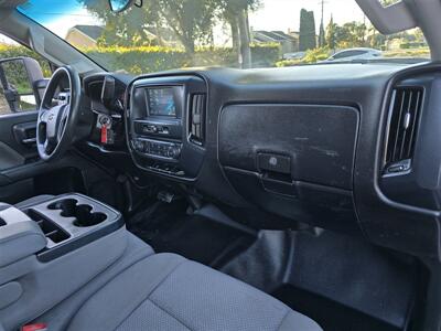 2019 Chevrolet 2500HD UTILITY 6.0L GAS, 4DR,LADDER RACK!   - Photo 19 - Santa Ana, CA 92703