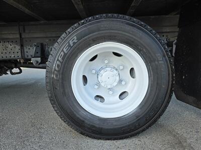 2019 Isuzu NPR HD 16FT BOX,5.2L DIESEL! - Photo 14 - Santa Ana, CA 92703