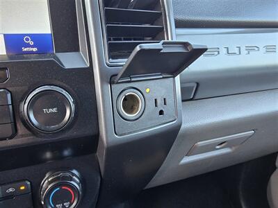 2022 Ford F550 XLT STAKE BED,6.7L DIESEL,4-WHEEL DRIVE,  PWR LFT GATE! - Photo 29 - Santa Ana, CA 92703