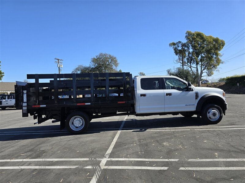 2022 Ford F-550 Super Duty Chassis Cab XLT
