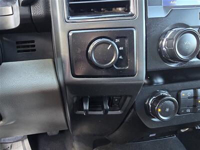 2022 Ford F550 XLT STAKE BED,6.7L DIESEL,4-WHEEL DRIVE,  PWR LFT GATE! - Photo 10 - Santa Ana, CA 92703