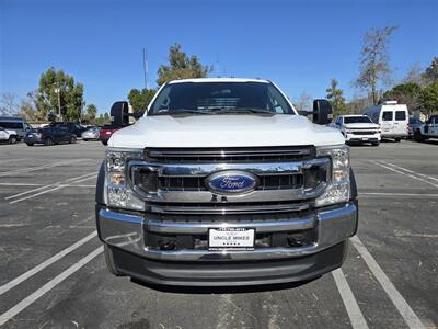 2022 Ford F550 XLT STAKE BED,6.7L DIESEL,4-WHEEL DRIVE,  PWR LFT GATE! - Photo 36 - Santa Ana, CA 92703