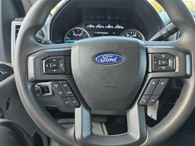 2022 Ford F550 XLT STAKE BED,6.7L DIESEL,4-WHEEL DRIVE,  PWR LFT GATE! - Photo 31 - Santa Ana, CA 92703