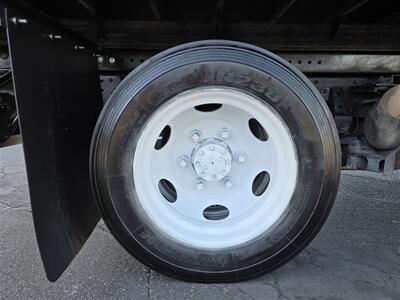 2016 ISUZU NRR HD 5.2L Diesel, DUMP 12FT BED,ONLY 70K MILES!   - Photo 15 - Santa Ana, CA 92703