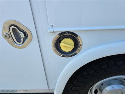 2019 Ford F-250 Super Duty XL Utility 6.2L Flex Fuel.   - Photo 14 - Santa Ana, CA 92703
