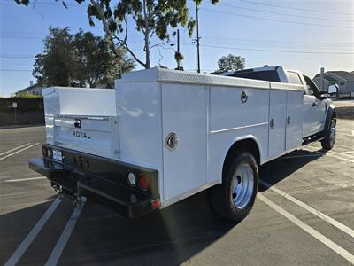 2021 Ford Commercial F-450 Super Duty F450 Chassis & Crew Cab  ONLY 57K MILES,4x4! - Photo 3 - Santa Ana, CA 92703