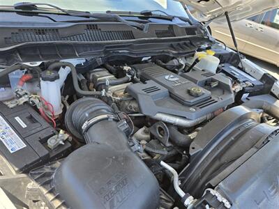 2015 RAM 5500 UTILITY SERVICE,6.7L CUMMINS,  12FT SCELZI BED. - Photo 12 - Santa Ana, CA 92703