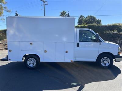 2019 Chevrolet Express 3500   - Photo 3 - Santa Ana, CA 92703