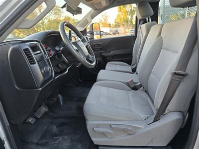 2018 Chevrolet Comm Silverado 2500HD GLASS TRUCK,6.0L GAS,4 NEW TIRES! - Photo 8 - Santa Ana, CA 92703