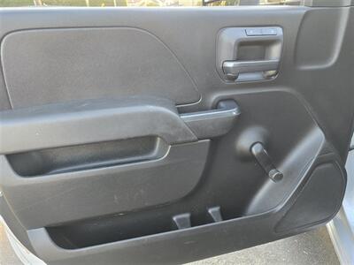 2018 Chevrolet Comm Silverado 2500HD GLASS TRUCK,6.0L GAS,4 NEW TIRES! - Photo 13 - Santa Ana, CA 92703