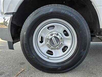 2019 Ford Commercial F350 Super Duty Utility 6.2L Gas,4 new tires,ladder rack!   - Photo 16 - Santa Ana, CA 92703
