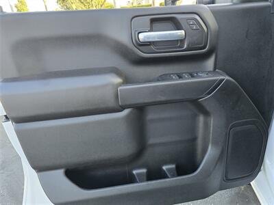 2021 Chevrolet Silverado 2500 HD Utility 6.6L Duramax-Wheel drive,,  Royal bed! - Photo 19 - Santa Ana, CA 92703