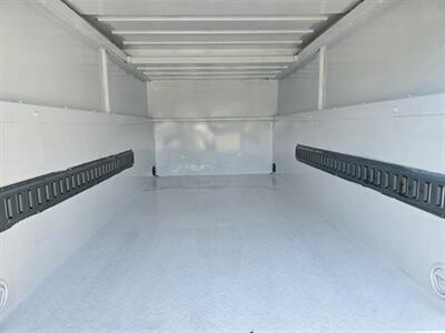2022 RAM 2500 8FT ROYAL ENCLOSED BED.   - Photo 15 - Santa Ana, CA 92703