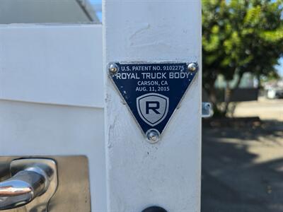 2022 RAM 2500 8FT ROYAL ENCLOSED BED.   - Photo 16 - Santa Ana, CA 92703