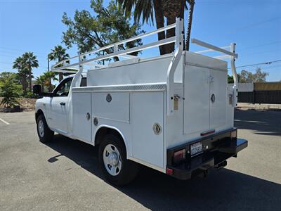 2022 RAM 2500 8FT ROYAL ENCLOSED BED.   - Photo 3 - Santa Ana, CA 92703