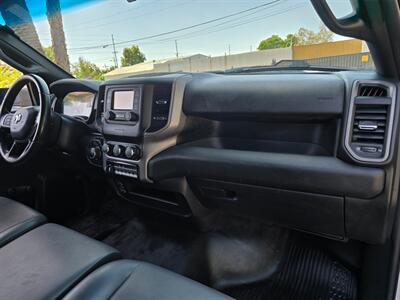 2022 RAM 2500 8FT ROYAL ENCLOSED BED.   - Photo 23 - Santa Ana, CA 92703