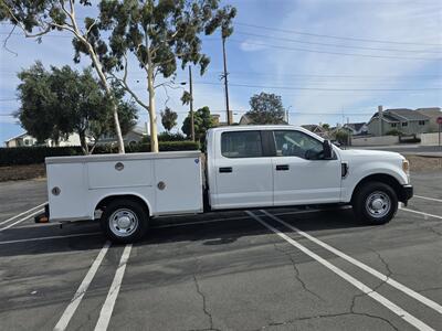2020 Ford Commercial F-250 Super Duty XL Utility 6.2L Flex fuel,8ft Royal bed,4 new tires! - Photo 4 - Santa Ana, CA 92703