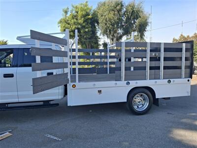 2017 Ford Commercial F550 XLT  POWER LIFT GATE! - Photo 5 - Santa Ana, CA 92703