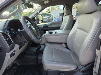 2017 Ford F350 XL UTILITY 6.2L GAS,LADDER RACK.   - Photo 7 - Santa Ana, CA 92703