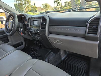 2017 Ford F350 XL UTILITY 6.2L GAS,LADDER RACK.   - Photo 18 - Santa Ana, CA 92703