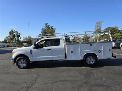 2017 Ford F350 XL UTILITY 6.2L GAS,LADDER RACK.   - Photo 24 - Santa Ana, CA 92703