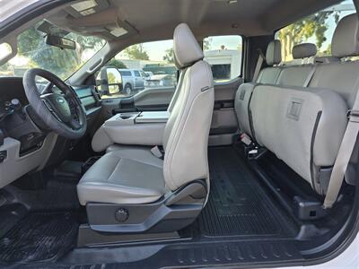 2017 Ford F350 XL UTILITY 6.2L GAS,LADDER RACK.   - Photo 15 - Santa Ana, CA 92703